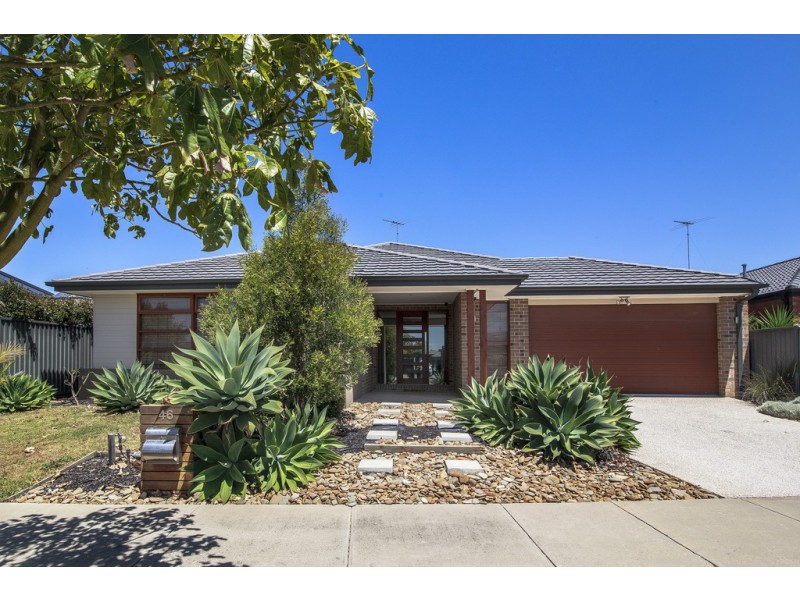 46 Moorhen Drive, Lara VIC 3212