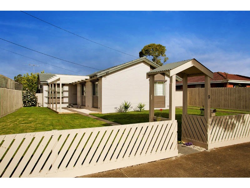 9 Pembroke Street, Corio VIC 3214