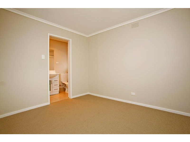 9 Pembroke Street, Corio VIC 3214