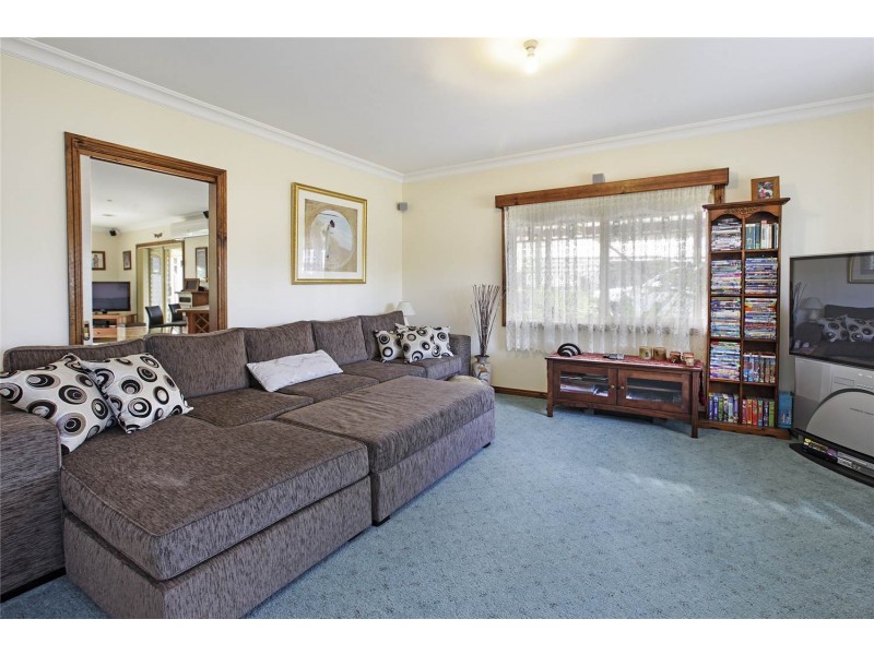 54 Richard Drive, Lara VIC 3212