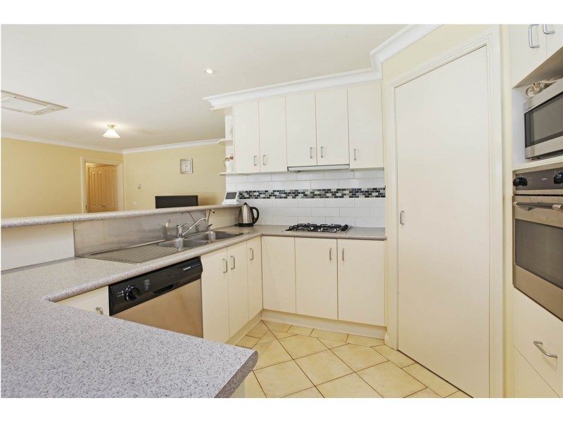 5 Keen Place, Lara VIC 3212