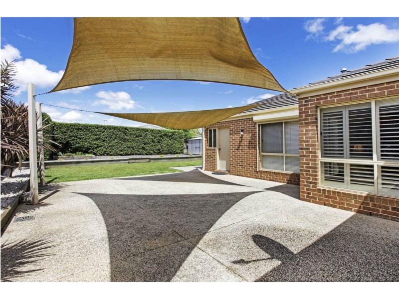 5 Keen Place, Lara VIC 3212