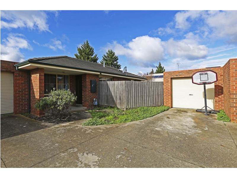 2/1 St Anthony Court, Lara VIC 3212
