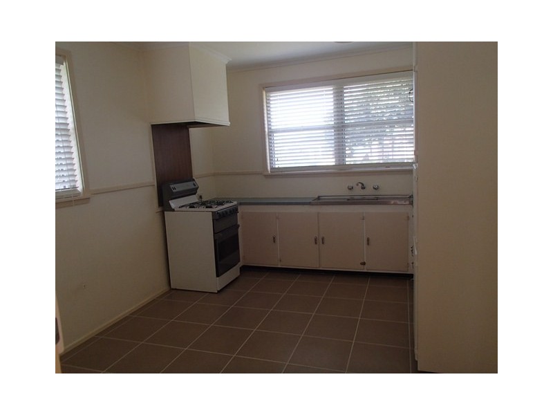 18 Vermont Avenue, Corio VIC 3214