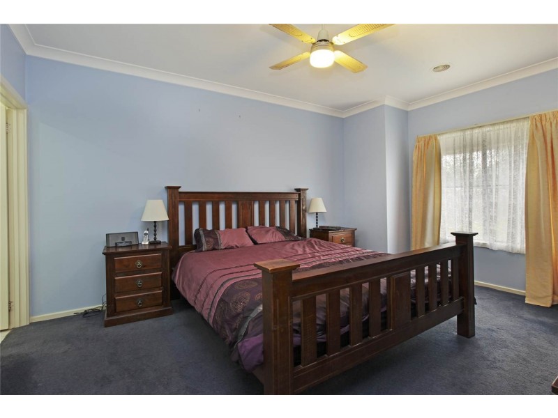 10 Oak Court, Lara VIC 3212