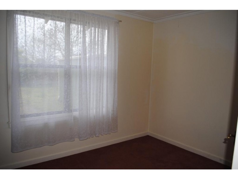 102 Robin Avenue, Norlane VIC 3214