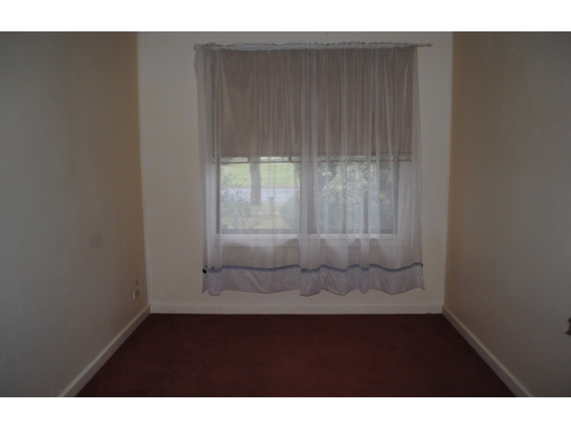 102 Robin Avenue, Norlane VIC 3214