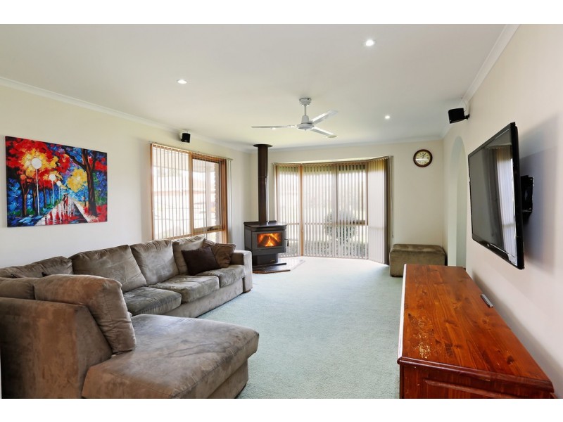 7 Crossley Court, Corio VIC 3214