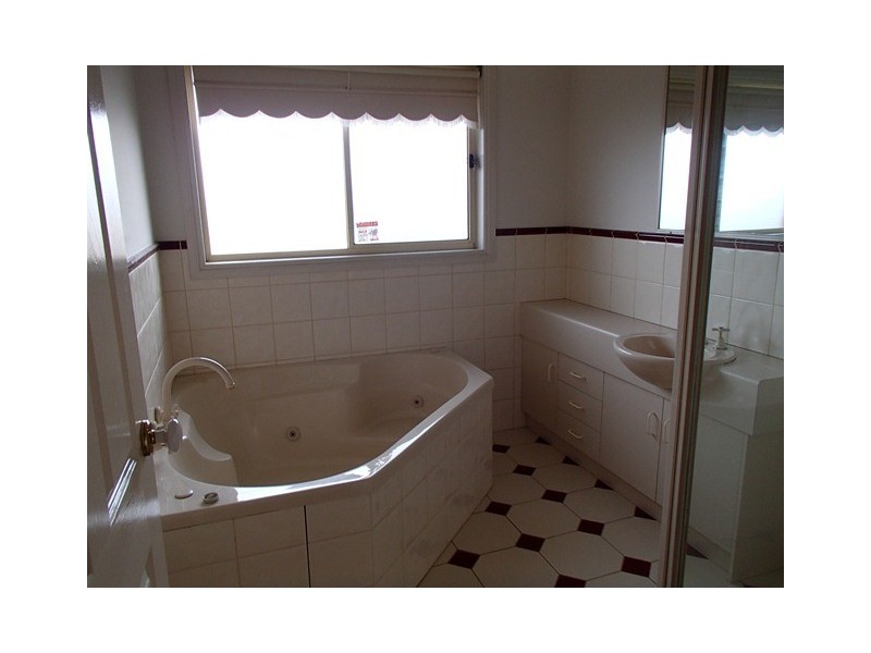 11 Armalite Court, Corio VIC 3214