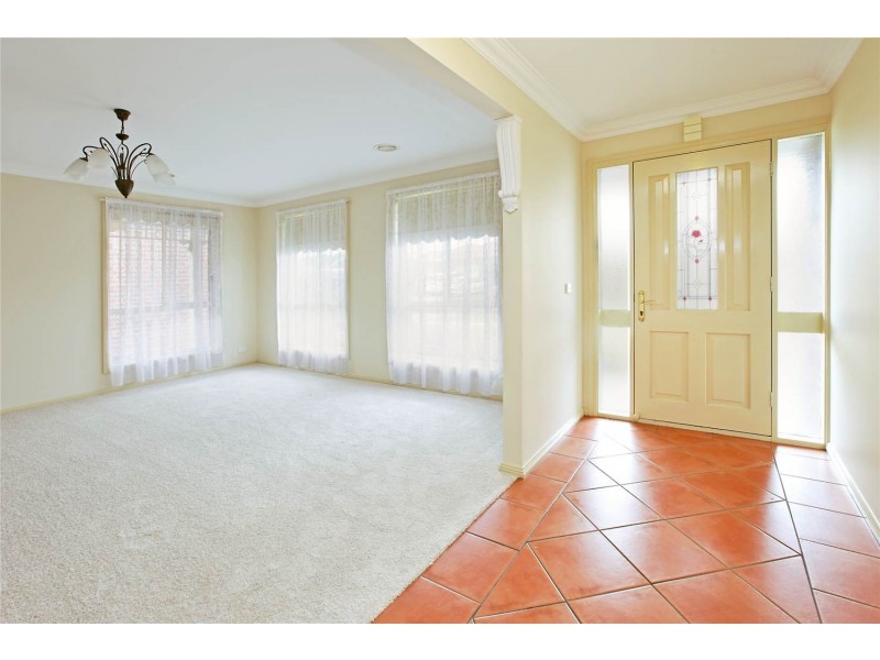 19 Brownlow Court, Lara VIC 3212