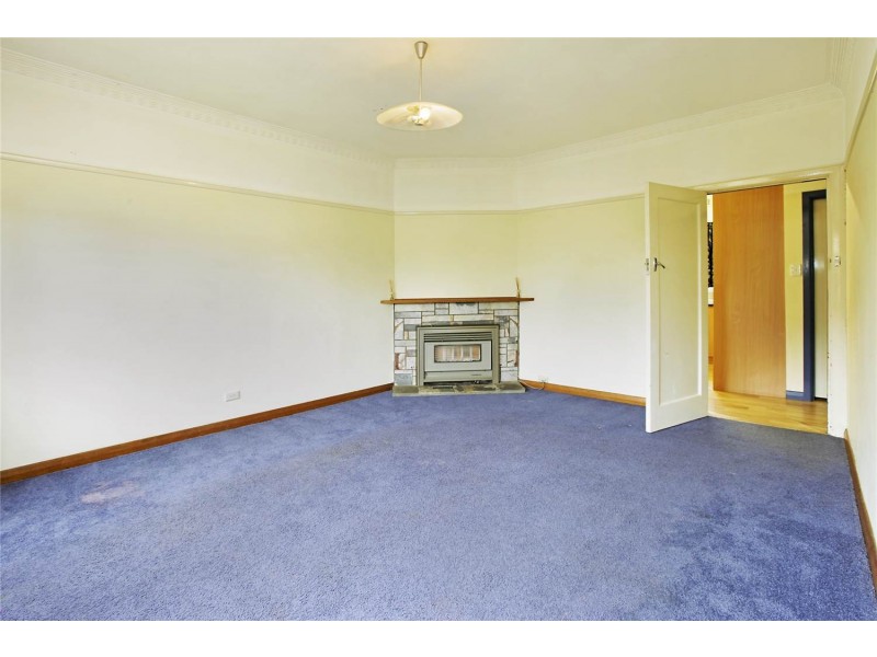 10 Pattison Avenue, North Geelong VIC 3215