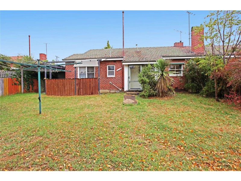 10 Pattison Avenue, North Geelong VIC 3215