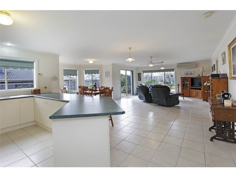 4 Oak Court, Lara VIC 3212