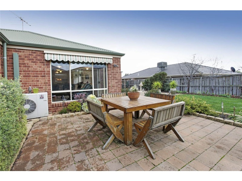 4 Oak Court, Lara VIC 3212