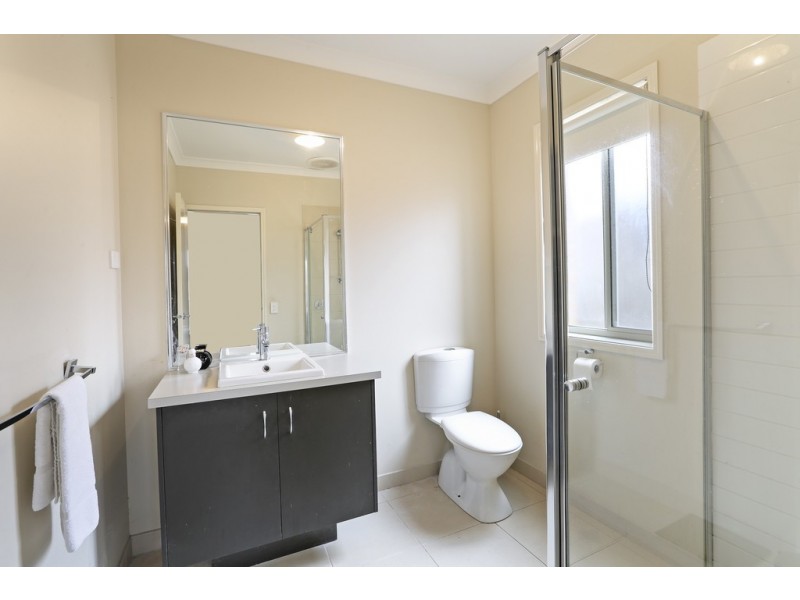 11 Agathea Close, Corio VIC 3214