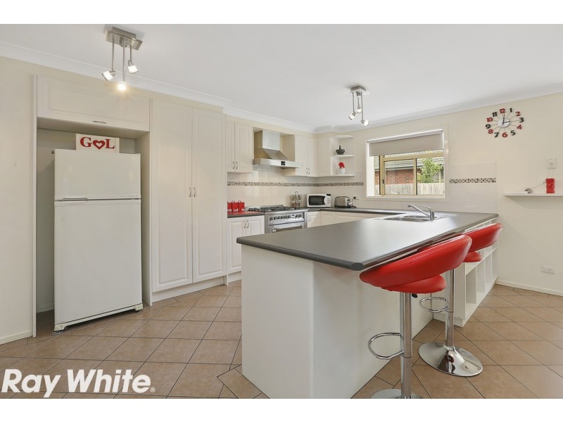 11 Sherwood Grove, Lara VIC 3212