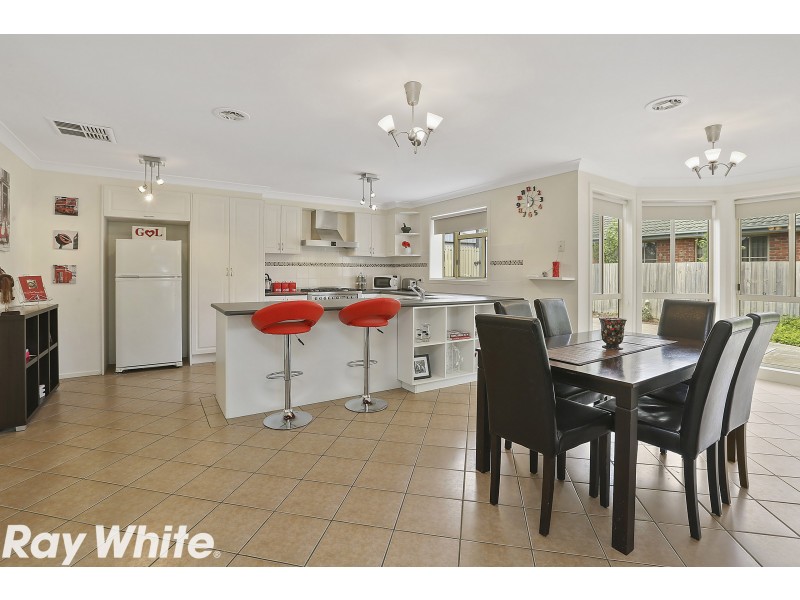 11 Sherwood Grove, Lara VIC 3212