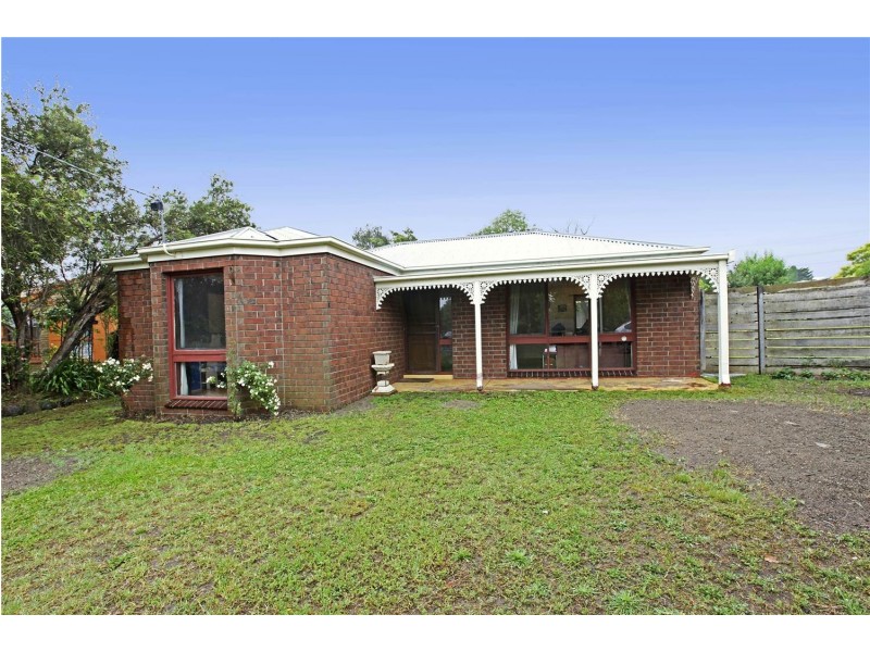 11 Upton Court, Lara VIC 3212