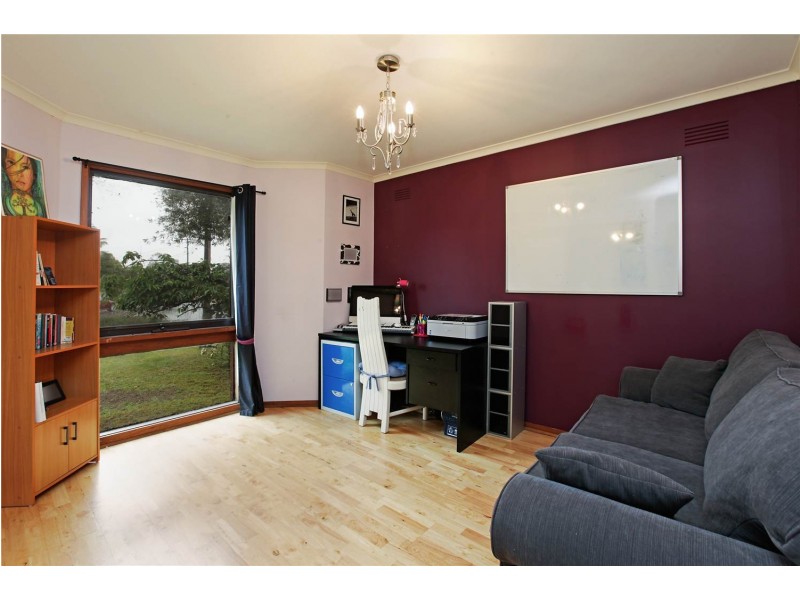 11 Upton Court, Lara VIC 3212
