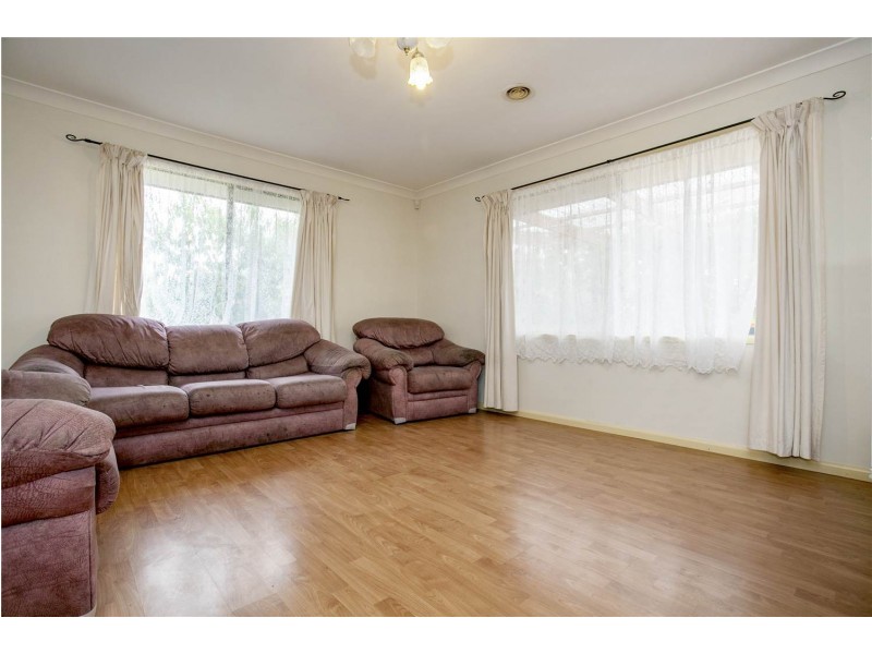2 Enfield Court, Corio VIC 3214