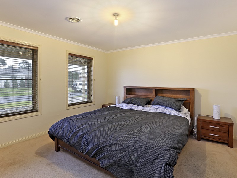 5 Evergreen Court, Lara VIC 3212