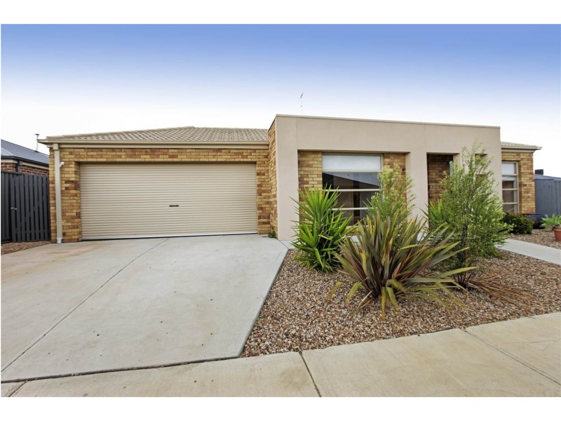 18-20 Moorhen Drive, Lara VIC 3212