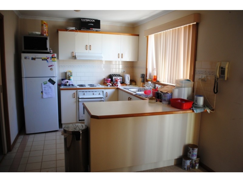 13 Cowan Court, Lovely Banks VIC 3221