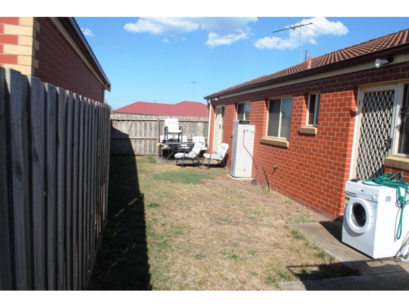 13 Cowan Court, Lovely Banks VIC 3221