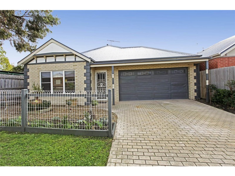 3 Maria Court, Lara VIC 3212