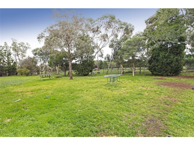 35 Tillys Road, Lara VIC 3212