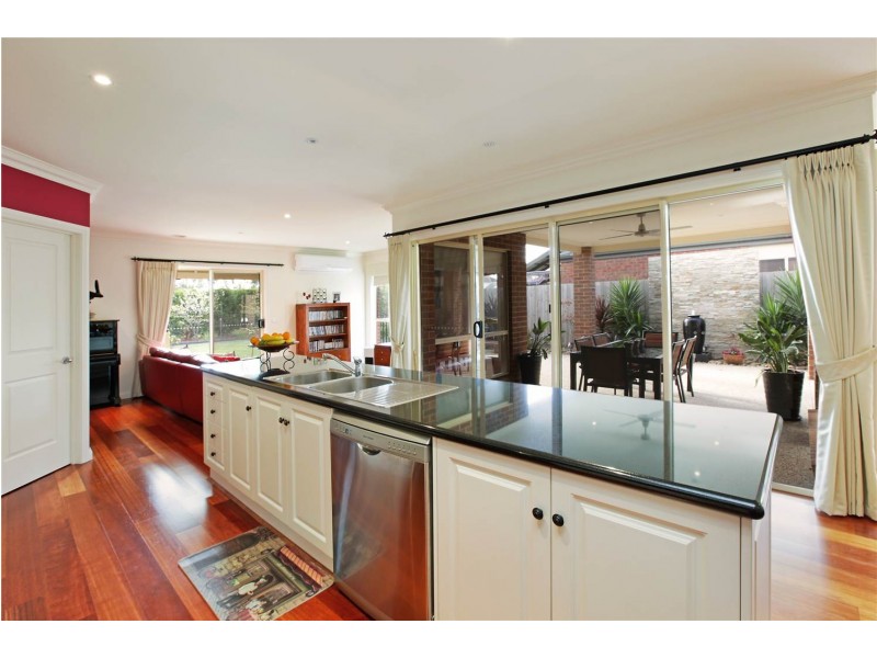 13 Bath Street, Lara VIC 3212