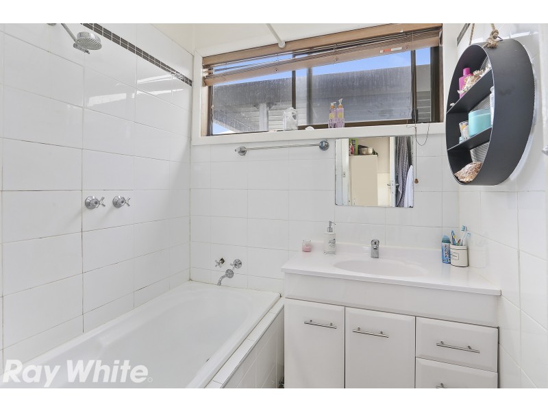 150 Ballarat Road, Hamlyn Heights VIC 3215