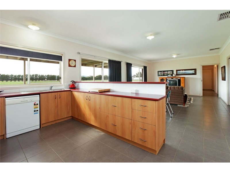 65 West Gateway, Lara VIC 3212