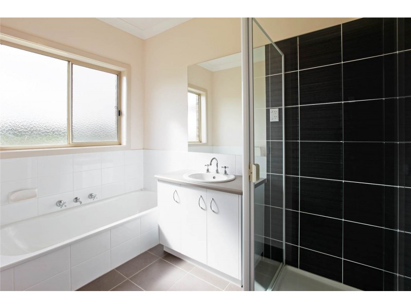 65 West Gateway, Lara VIC 3212