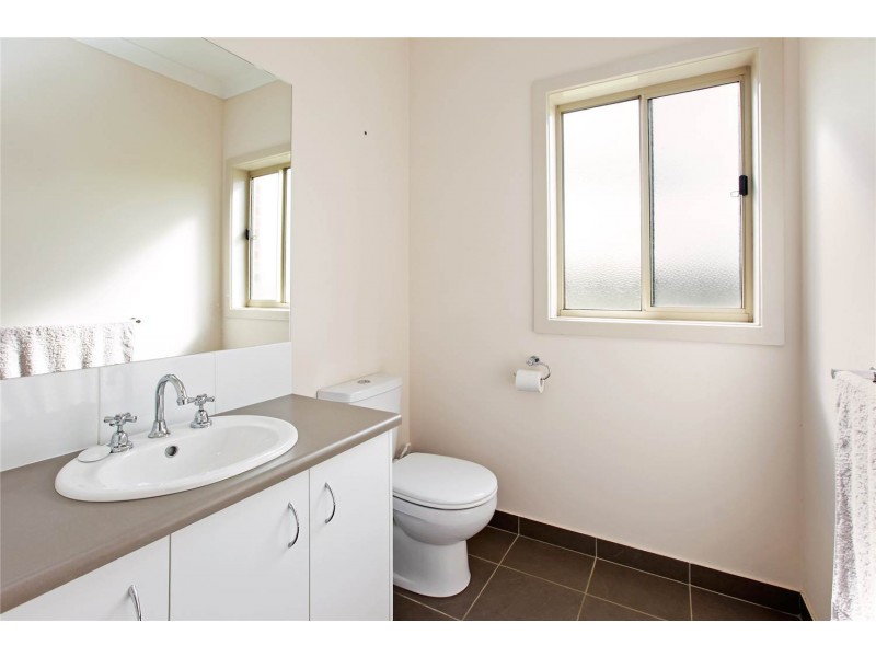 65 West Gateway, Lara VIC 3212