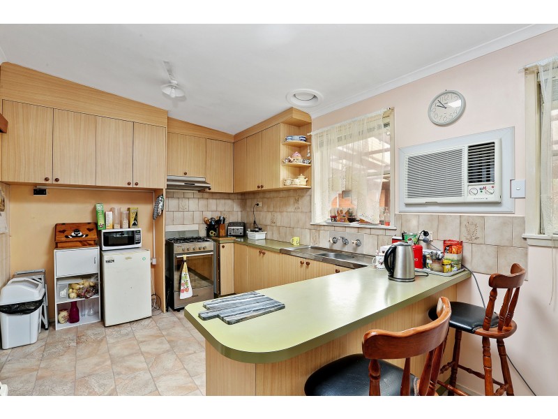 10 Gambier Grove, Corio VIC 3214