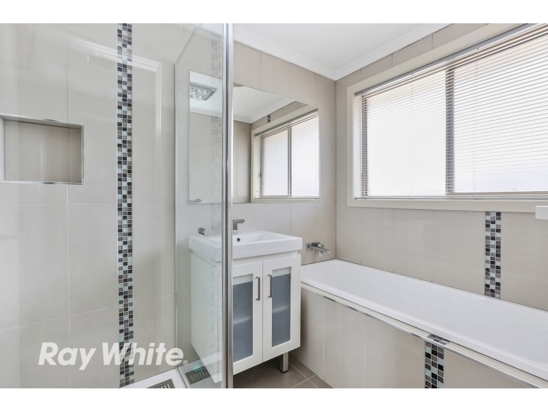 6 Vickers Court, Corio VIC 3214