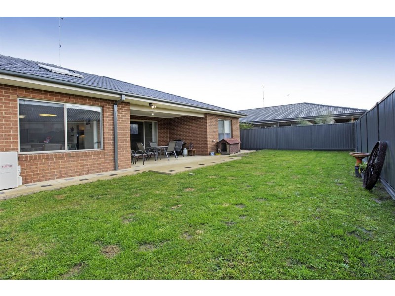 20 Wood Duck Court, Lara VIC 3212