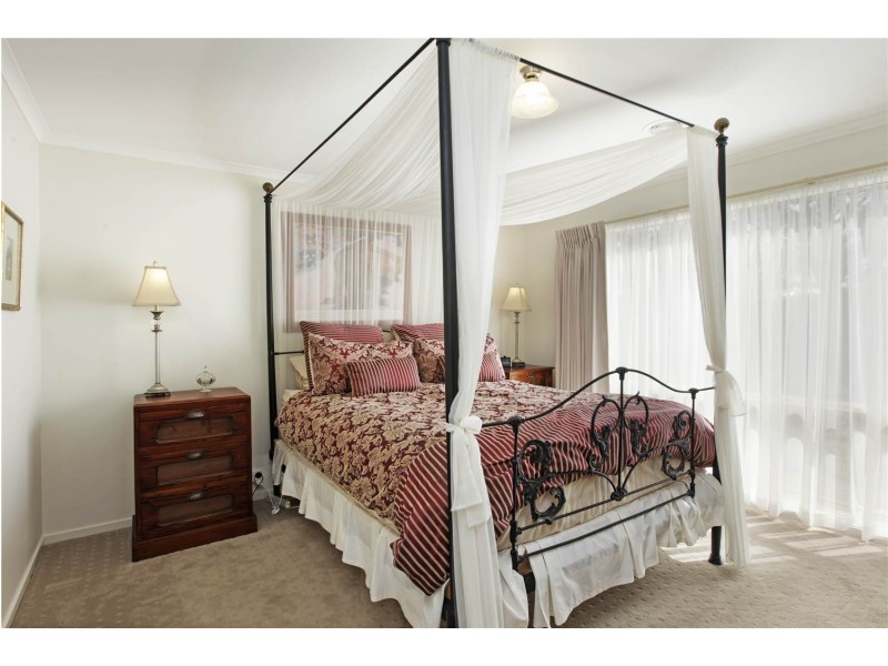 7 Cypress Court, Lara VIC 3212