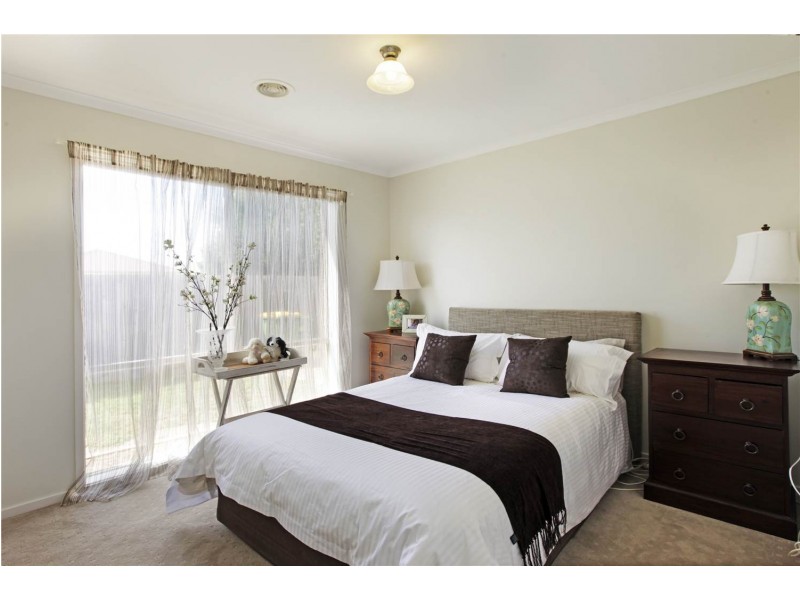 7 Cypress Court, Lara VIC 3212