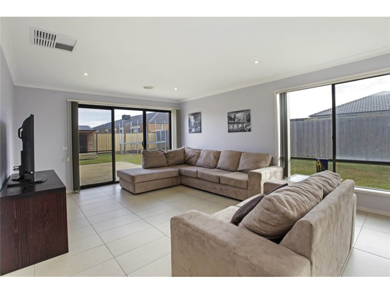 5 Perilla Court, Corio VIC 3214