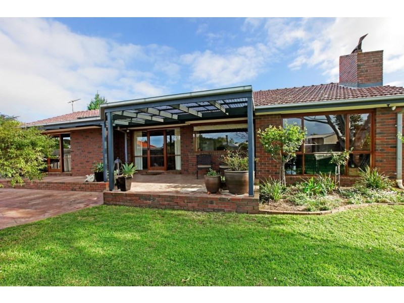 5 Swindon Court, Lara VIC 3212