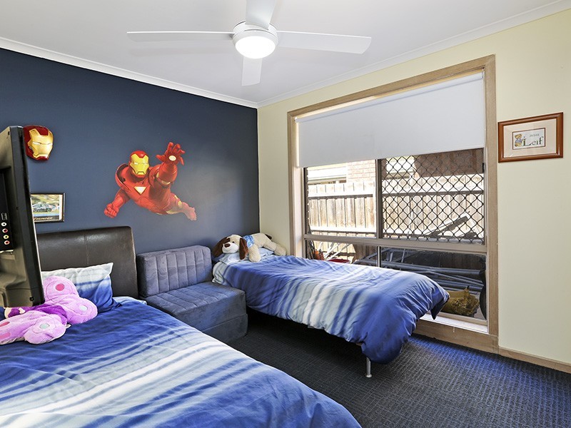 2/52 Cameron Crescent, Lara VIC 3212