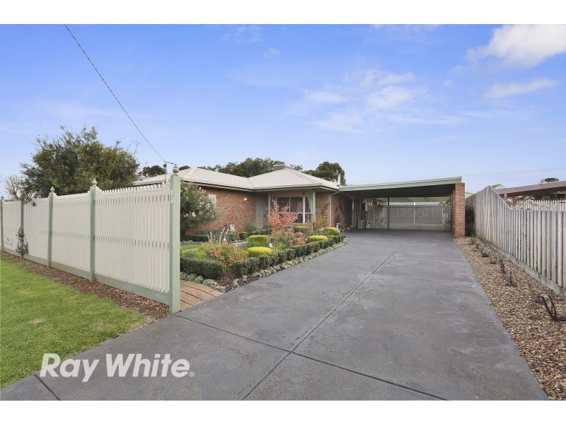 43 Cameron Crescent, Lara VIC 3212