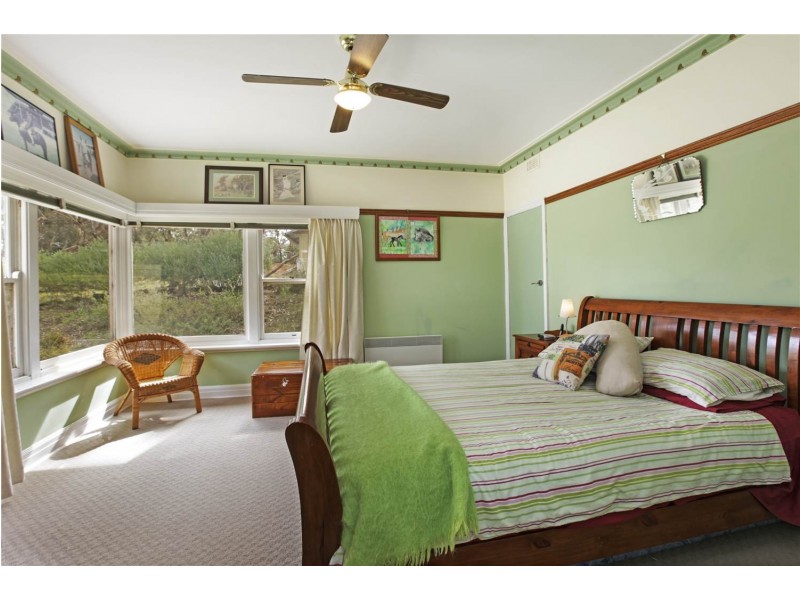 80 Clarkes Road, Anakie VIC 3221