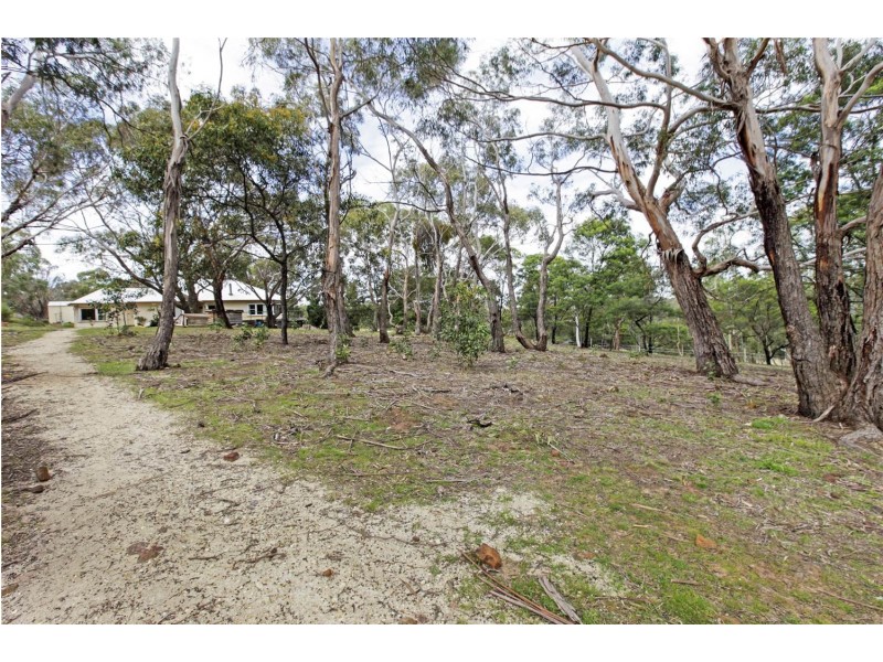 80 Clarkes Road, Anakie VIC 3221