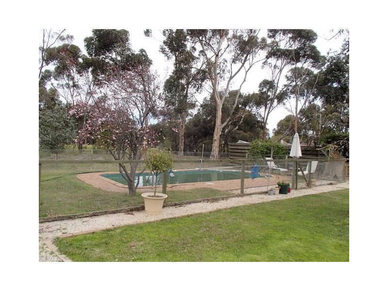 250 Plains Road, Lara VIC 3212