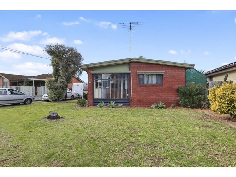 6 Gambier Grove, Corio VIC 3214