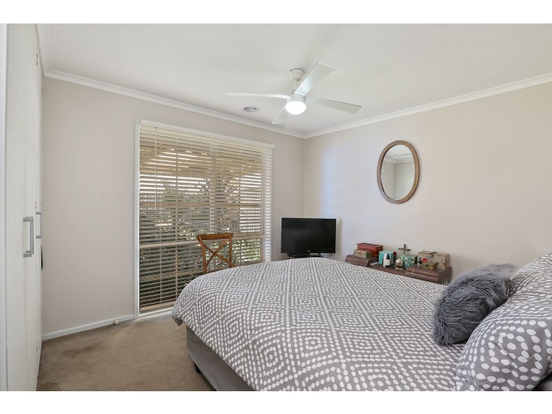 11 Grange Court, Corio VIC 3214