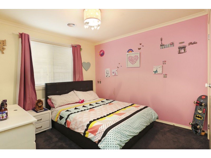 11 Juniper Court, Corio VIC 3214